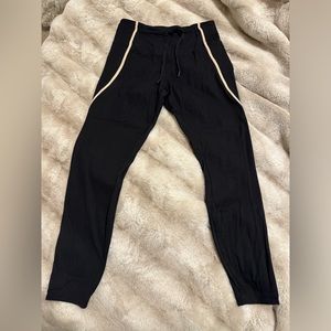 Lorna Jane leggings
